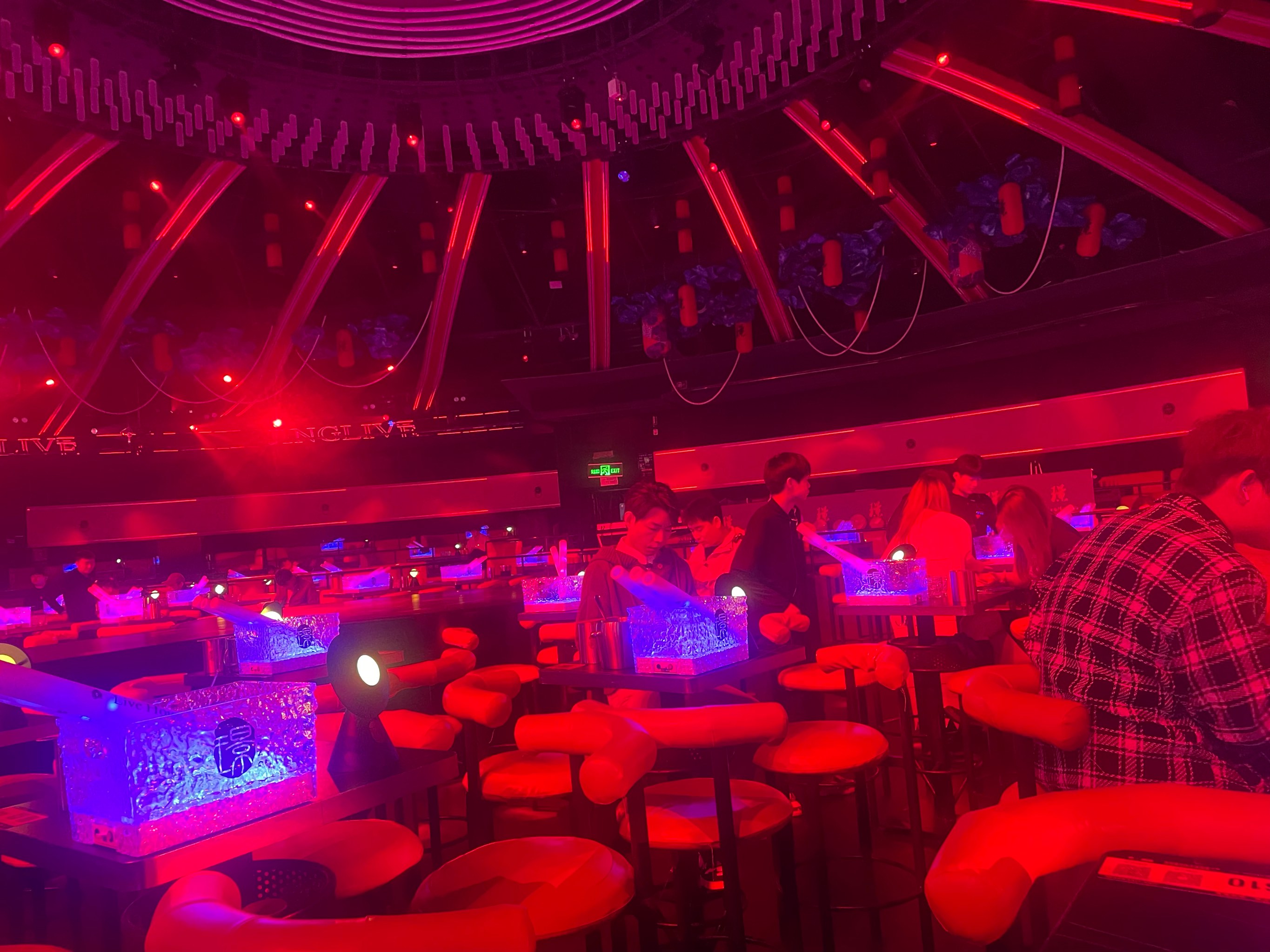 泸州商务ktv好吗优质场所推荐-纳溪区ktv预订